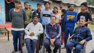 मॉर्निंग वॉक के दौरान CM धामी ने आमजन से की मुलाकात, सरकार की योजनाओं का लिया फीडबैक