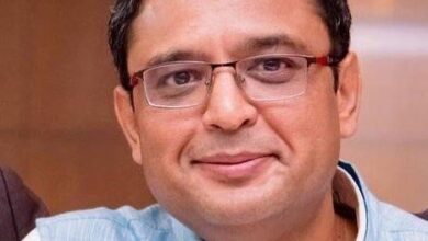उत्तराखंड कांग्रेस को बड़ा झटका, मनीष खंडूरी ने छोड़ी पार्टी