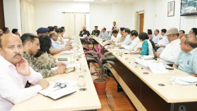 चुनौतियों से निबटने के लिए रोडमैप तैयार करना चाहिए : राज्यपाल