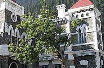 हाईकोर्ट की एक बेंच को ऋषिकेश शिफ्ट करने को लेकर हंगामा