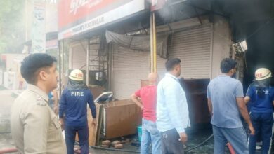 दुकान में लगी आग, सामान जलकर राख