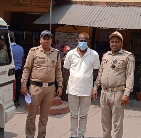 आगजनी की घटना में फरार अभियुक्त गिरफ्तार