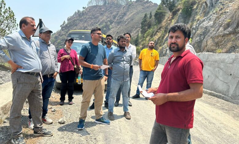 भूस्खलन ट्रीटमेंट की सही तकनीक से रूबरू हुए इंजीनियर
