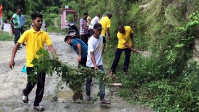 निर्बल वर्ग जन कल्याण समिति ने चलाया सफाई अभियान
