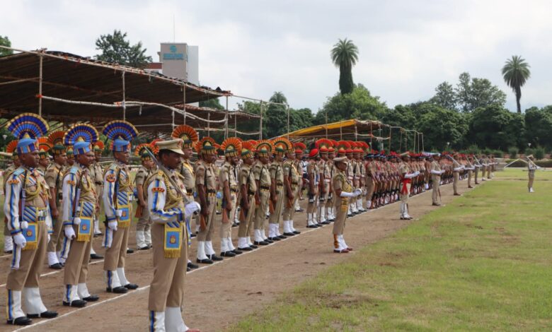 स्वतन्त्रता दिवस परेड की फुल ड्रेस रिहर्सल का एसएसपी ने किया निरीक्षण स्वतन्त्रता दिवस परेड की फुल ड्रेस रिहर्सल का एसएसपी ने किया निरीक्षण