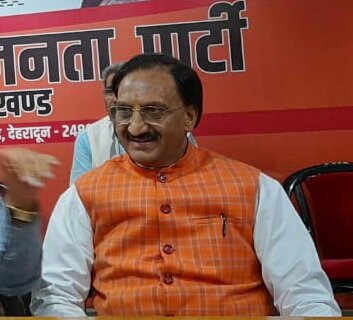 सरकार गिराने की बात कहां से आई?