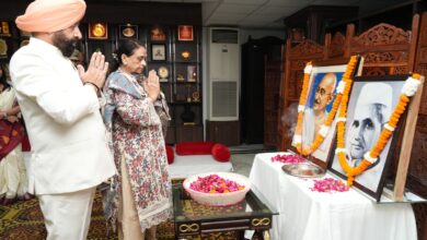 राष्ट्रपिता ने पूरी दुनिया के लिए सत्य और अहिंसा का मार्ग प्रशस्त किया