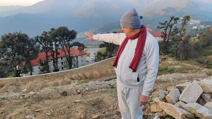 सीएम ने लिया विकास कार्यों का फीडबैक सीएम ने लिया विकास कार्यों का फीडबैक