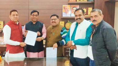 पार्षद प्रत्याशी बनाए जाने के लिये दिया आवेदन