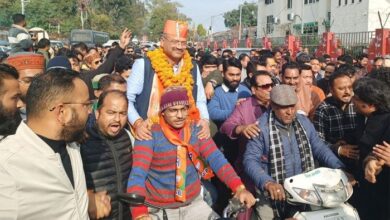 नामांकन के आखिरी दिन भाजपा व कांग्रेस ने झोंकी ताकत, सभी प्रत्याशियों ने दिखाया दमखम