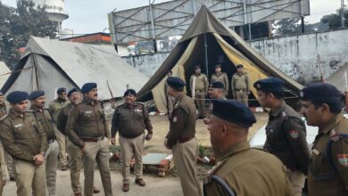 पुलिस लाइन में आयोजित की गई वर्ष की प्रथम परेड