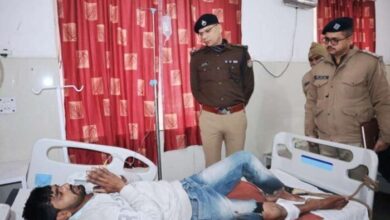 बैंक में घुसे बदमाश और पुलिस के बीच हुई मुठभेड़, बदमाश घायल