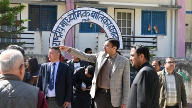 कस्तूरबा गांधी बालिका छात्रावास का निरीक्षण