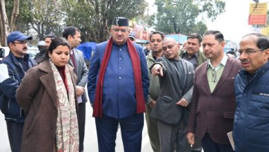 पानी की निकासी के लिए कैबिनेट मंत्री गणेश जोशी मैदान में