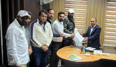 आयुक्त के सामने उठायी डिपार्टमेंटर स्टोर की समस्याएं