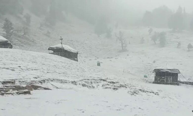 Uttarakhand News- उत्तराखंड में बारिश और बर्फबारी का अलर्ट: 28 जनवरी को सभी स्कूलों और आंगनबाड़ी केंद्रों में अवकाश घोषित….. Uttarakhand News- उत्तराखंड में बारिश और बर्फबारी का अलर्ट: 28 जनवरी को सभी स्कूलों और आंगनबाड़ी केंद्रों में अवकाश घोषित…..