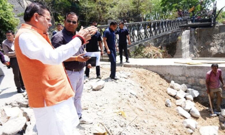 Mussoorie: सीएम धामी ने किया शिव मंदिर के निर्माणाधीन पुल का स्थलीय निरीक्षण, काम जल्द पूरा करने के निर्देश