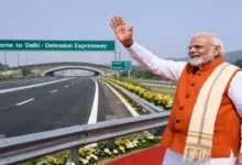 Delhi-Dehradun Expressway: PM मोदी कल करेंगे दिल्ली-देहरादून एक्सप्रेसवे का उद्घाटन, सफर बनेगा मंत्रमुग्ध करने वाला, 3 घंटे में पूरा होगा सफर…..