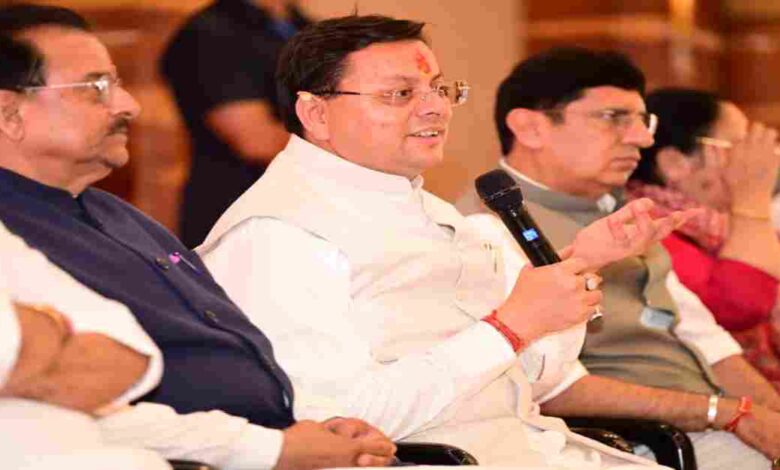 Uttarakhand News: 'फेक नैरेटिव से रहें सतर्क…', मुख्यमंत्री पुष्कर सिंह धामी ने युवाओं से किया संवाद, कहा- सोशल मीडिया को राष्ट्र निर्माण का माध्यम बनाएं…..