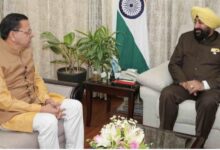 Uttarakhand: राज्यपाल गुरमीत सिंह ने की मुख्यमंत्री धामी से मुलाकात, विभिन्न विकासात्मक योजनाओं पर चर्चा