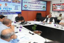 Uttarakhand News: चारधाम यात्रा व्यवस्थाओं को लेकर शासन सख्त, CS आनंद बर्द्धन बोले- श्रद्धालुओं को दर्शन में न हो कोई परेशानी; जिलाधिकारियों को दिए चाकचौबंद इंतजाम के निर्देश…..