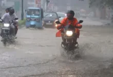 देहरादून में आफत की बारिश: उफान पर रिस्पना और बिंदाल नदियां, बलबीर रोड पर मकान ढहा देहरादून में आफत की बारिश: उफान पर रिस्पना और बिंदाल नदियां, बलबीर रोड पर मकान ढहा