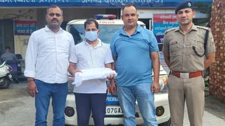 यूटीयू पेपर लीक मामले में सहायक प्रोफेसर गिरफ्तार, व्हाट्सएप पर साझा किए थे प्रश्न