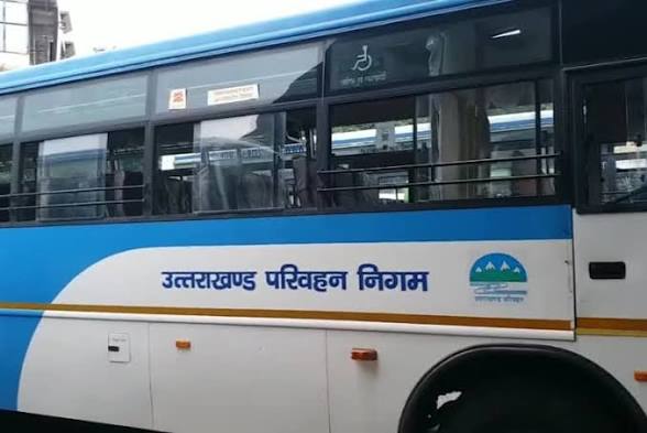 59 बसों की डील अटकी, निर्माता कंपनी ने बढ़ाई कीमतें; अमेरिका-ईरान जंग का पड़ा असर 59 बसों की डील अटकी, निर्माता कंपनी ने बढ़ाई कीमतें; अमेरिका-ईरान जंग का पड़ा असर