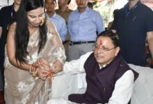 Uttarakhand News:‘मैं मुख्यमंत्री नहीं, आपका भाई हूं…’ रक्षाबंधन पर बहनों के बीच भावुक हुए मुख्यमंत्री धामी…..