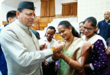 Uttarakhand News: रक्षाबंधन पर महिलाओं को CM धामी की बड़ी सौगात! 60 की उम्र के बाद फ्री बस यात्रा, पिंक ई-बसों से लेकर लोन तक का तोहफा…..