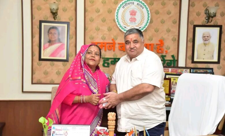 स्नेह, विश्वास और अपनत्व की डोर से मजबूत होते हैं भाई-बहन के रिश्ते: पर्यटन मंत्री राजेश अग्रवाल….. स्नेह, विश्वास और अपनत्व की डोर से मजबूत होते हैं भाई-बहन के रिश्ते: पर्यटन मंत्री राजेश अग्रवाल…..