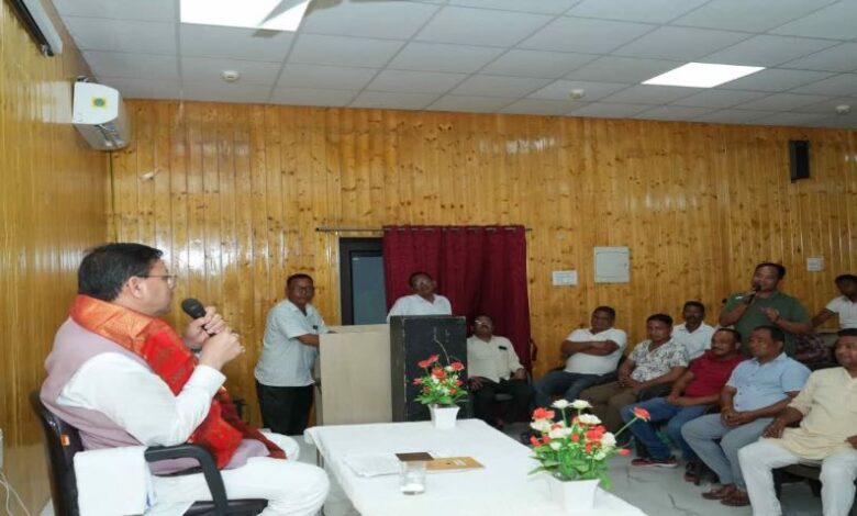 Uttarakhand News: थारू समाज के बीच पहुंचे CM धामी, सुनी समस्याएं; विकास और संस्कृति संरक्षण को लेकर दिया बड़ा भरोसा….. Uttarakhand News: थारू समाज के बीच पहुंचे CM धामी, सुनी समस्याएं; विकास और संस्कृति संरक्षण को लेकर दिया बड़ा भरोसा…..