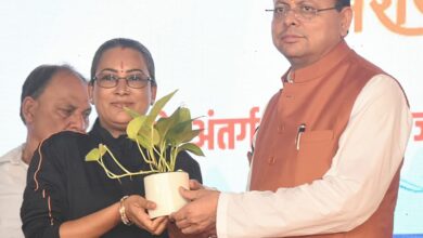 उत्तराखंड में खेल प्रतिभाओं का महाकुंभ शुरू, धामी-आर्या ने किया शुभारंभ; पारंपरिक खेलों को भी मिला मंच उत्तराखंड में खेल प्रतिभाओं का महाकुंभ शुरू, धामी-आर्या ने किया शुभारंभ; पारंपरिक खेलों को भी मिला मंच