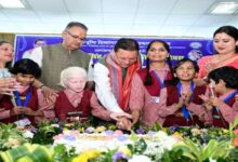Uttarakhand News: दिव्यांग बच्चों के बीच CM धामी ने मनाया जन्मदिन, बोले- इनकी मुस्कान ही मेरे लिए सबसे बड़ा उपहार….