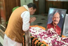 खंडूड़ी और हीरा सिंह बिष्ट को सदन में दी श्रद्धांजलि, कांग्रेस का धरना