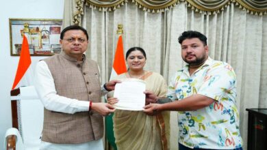 Uttarakhand News: कहां लापता हुईं रेशमा देवी? CM धामी ने लिया मामले का संज्ञान, SSP टिहरी को फोन कर दिए तलाश तेज करने के निर्देश, परिजनों को हरसंभव मदद का भरोसा…..