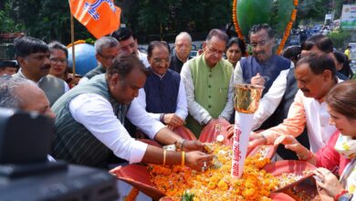 मोदी-मोदी’ के नारों से गूंजा देहरादून, भाजपा कार्यकर्ताओं ने लिया विकसित भारत का संकल्प